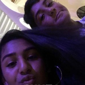 Meet your Posher, Esha